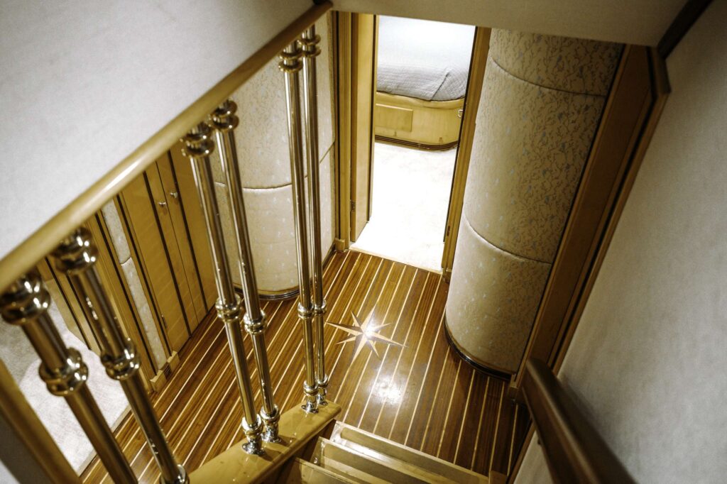 8102brochure13