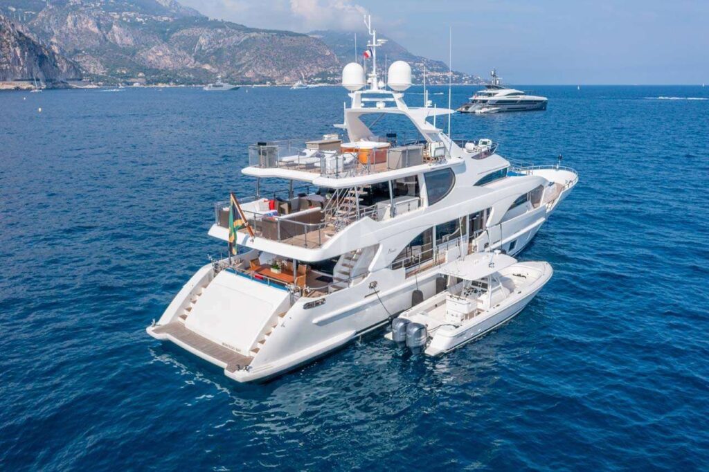 8220brochure18